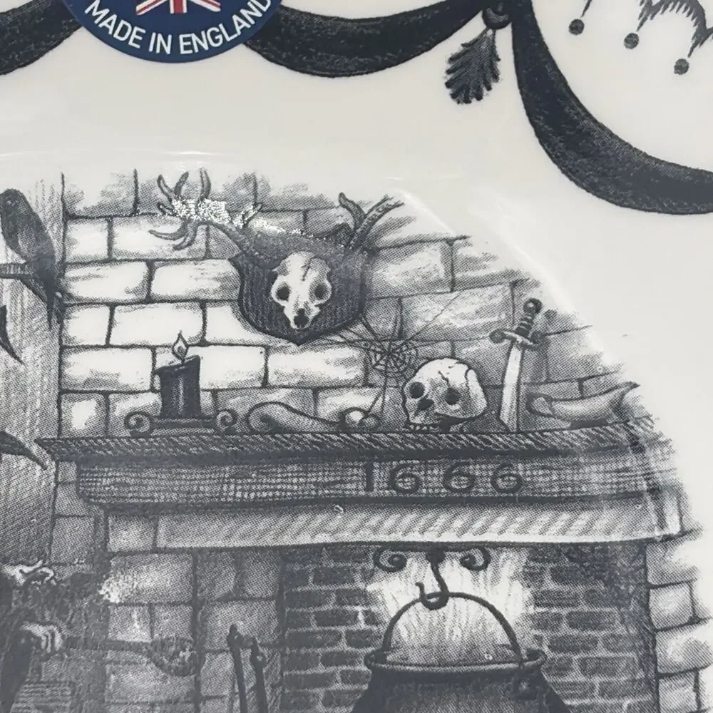 ROYAL STAFFORD Witch Cauldron HALLOWEEN Set OF 4 Cereal Bowls Haunted Home NEW
